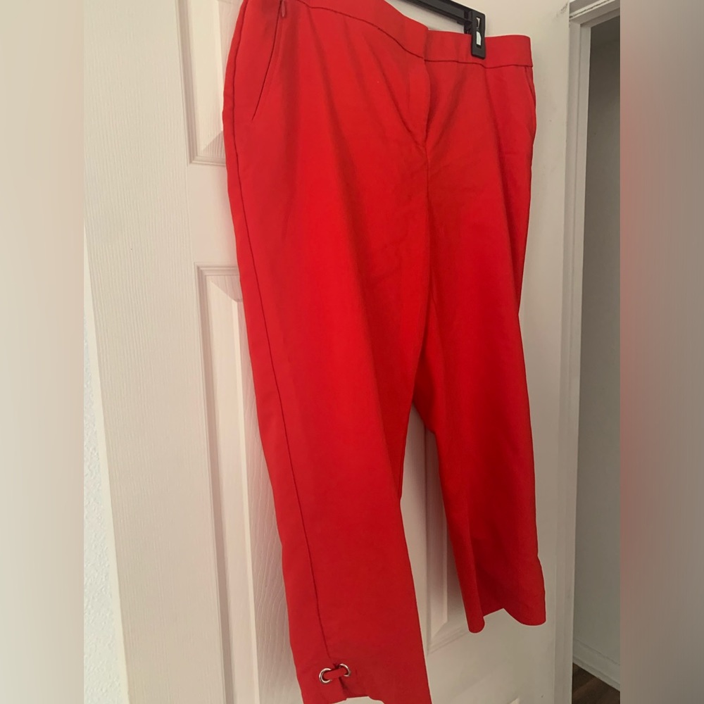 Ladles crop capris